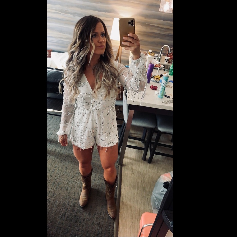 White sequin romper - Picture 4 of 4